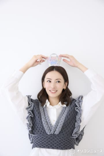 ハンドメイド趣味の北川景子、自身発案“手のひらサイズ”ポーチ公開　特別監修の花柄生地、手芸雑誌『COTTON TIME』付録に