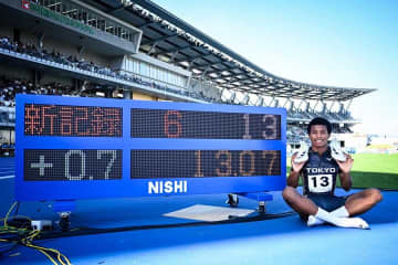 陸上界に次世代スター誕生！　村竹ラシッドに続く逸材、高3古賀ジェレミーがU20日本新13秒07「次の五輪に日本人1番で」