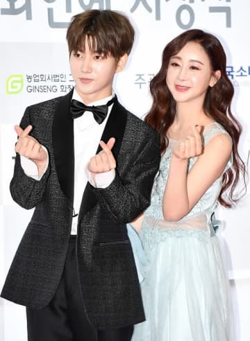 “富豪との関係”を回想…18歳年下の中国人男性と離婚、やらせで番組降板の韓国シンママタレント（49）