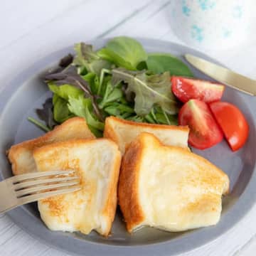 【牛乳さえあればOK！】「おいしすぎて毎週作ってる」「とろとろすぎてやばい」超簡単ミルクフレンチトーストレシピ