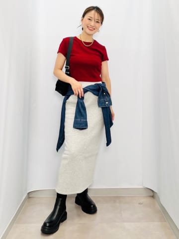 「グレーのスカート」どう穿く？【GU】40・50代のサマ見え♡「褒められコーデ」