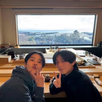 俳優ロウン、キンプリ・永瀬廉との“友情ショット”公開！「推しと推しの共演…」と反響続々【PHOTO】