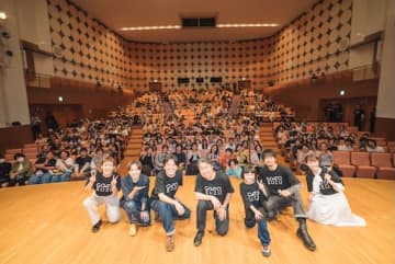 ⿑藤⼯「約束を守れた」被災地・奥能登に“映画の魔法”を届けた移動映画館『cinéma bird』