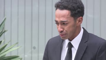 涙を流して…「Aぇ！group」草間リチャード敬太さん（29）釈放　深々と頭下げて謝罪　事務所は“芸能活動休止”発表