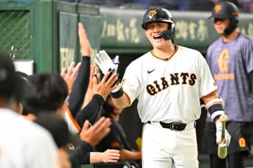 【巨人】小林誠司が東京Ｄで今季〝初本塁打〟  約１年５か月ぶり