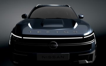 日産、新型SUV「テクトン」インドで初公開