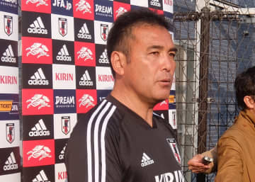 日本サッカー協会・影山雅永技術委員長がフランスで逮捕、有罪判決。児童ポルノを機内で閲覧した疑い