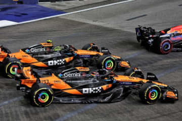 マクラーレン代表、“レースをさせる”方針を維持。接触をドライバーとともに見直しへ「実りのある会話に繋がる」