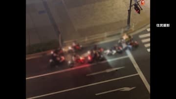 オリンピック“選手村”マンションに“爆音バイク集団”「寝る時間にけたたましい音で…」コンビニに集合か　東京・晴海フラッグ