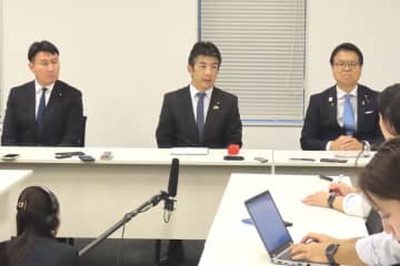 野党４党 ガソリン税の暫定税率廃止へ協議再開を要求　自民税調会長交代でも「スピード感を持って」