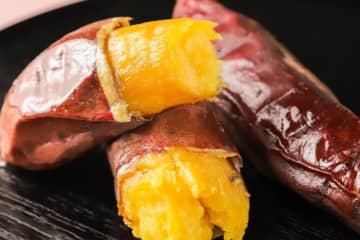 さつまいもグルメの祭典「横浜おいも万博 2025」横浜赤レンガ倉庫で、焼き芋食べ比べ＆お芋スイーツ