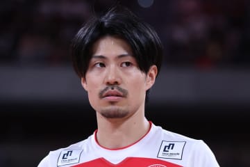 【バレーボール】関田誠大と石川祐希が再会　会話の内容は「お互いのコンディションとか」