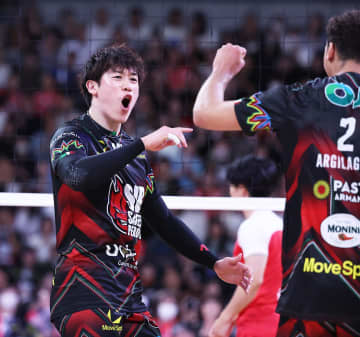 【バレーボール】石川祐希が満員の凱旋試合に感謝　今季の目標は「イタリアのリーグで優勝」
