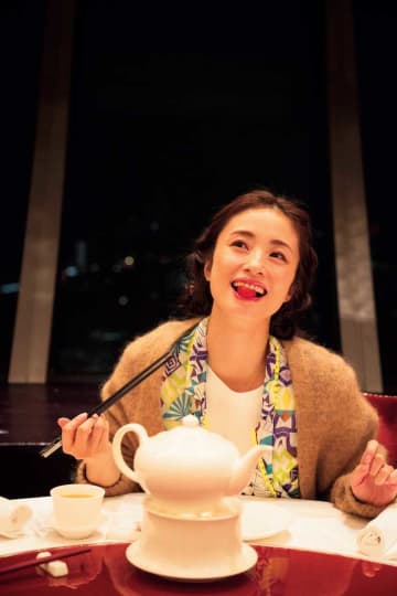 上戸彩の新たな魅力に出会う♡デジタル限定『上戸彩写真集 Midday Reverie』特別版登場
