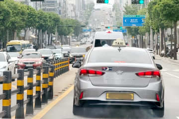 「K-コンテンツ人気で来韓しても…」外国人観光客からショッピングやタクシー関連で苦情増加