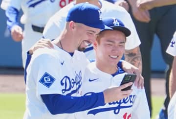 「やることが明確にわかってきた」山本由伸がメジャー2年目でエース級の活躍 スネルは「本当に心強い存在」とたくさんのものを学ぶ