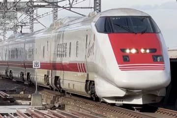 秋田新幹線次世代「E11系」、札幌方面と併結せず？　最高速度は320km/hに