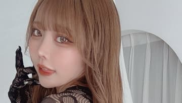 りなしぃ、全身ストッキング女豹