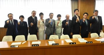 自民、高市執行部が発足　梶山氏、国対委員長就任「全力で働く」　