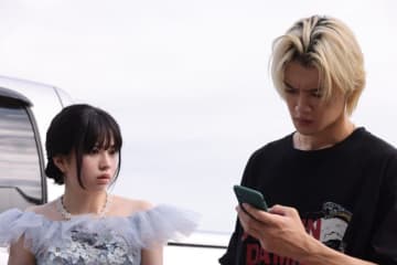 桜田ひより×佐野勇斗『ESCAPE　それは誘拐のはずだった』今夜スタート　予測不能な逃亡劇
