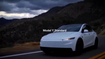 テスラ「モデル3」「モデルY」の低価格版を発表　走行可能距離短く、一部装備を簡素に　期待外れ？株価は4%下落