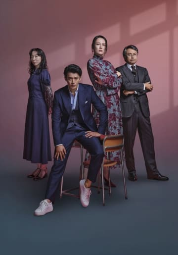 三谷幸喜による新作舞台で小栗旬が主演！　『いのこりぐみ』来年1月上演、舞台初挑戦の菊地凛子も出演へ