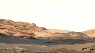 まるで地球の風景？　火星のヤルダン地形