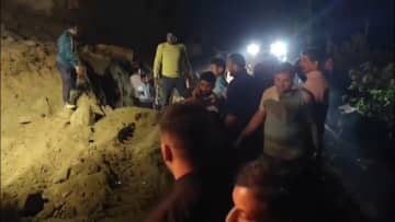 走行中バス土砂崩れに巻き込まれ18人死亡、ケガ人複数…乗客は30人～35人か　インドで豪雨による土砂崩れ相次ぐ
