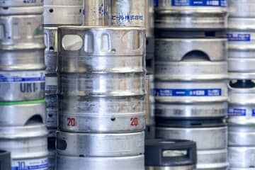 ビール3社が出荷調整 アサヒのシステム障害で余波 市場への打撃懸念も