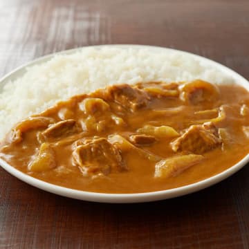 無印良品から大盛りカレー2種　「和出汁と牛肉」に「牛肉と香味野菜」
