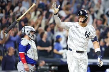 “崖っぷち”ヤ軍が5点差逆転勝ち　ジャッジが起死回生の同点3ラン…投手陣は3戦29失点