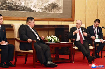 「ロシアは世界的強国、世界を先導」金正恩氏がプーチン氏に誕生日の祝電