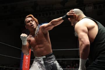 【新日本】“超人”石森太二、最後は外道を撃破し130分の死闘完走も…AIが非情の次回大会開催を宣告！11・12新宿で因縁のドラゴン・キッド戦が電撃決定！