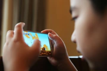児童・青少年の10人中3～4人が「スマホ依存危険群」＝韓国