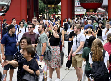 日本「魅力的な国」3年連続1位　25年、米旅行雑誌の読者投票