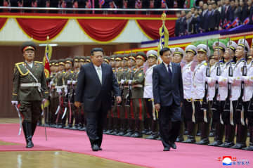 北朝鮮、9日にも軍事パレードか　金正恩氏、マラソン会談開始