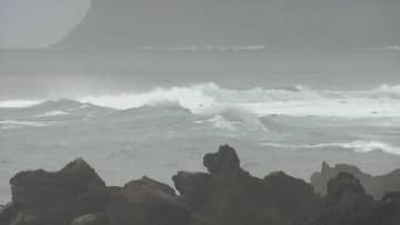 【速報】東京・伊豆諸島南部の八丈島と青ヶ島に暴風と波浪の特別警報を発表…数十年に一度の暴風や高波の恐れ
