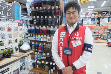 話題のコンデジ 家電量販店にオススメ製品を聞いてみた ビックカメラ新宿東口店