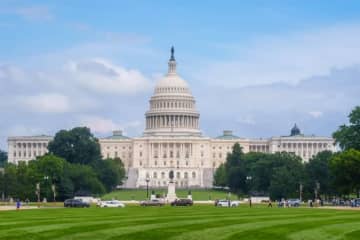 「トランプ2028」キャップにフェイク動画…民主党議員との会談も政府閉鎖で「優先順位を考えろ」
