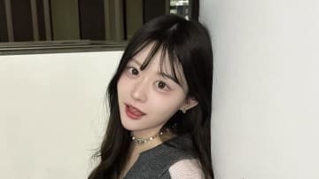「今日好き」りんか ミニスカ×ニットで美脚際立つガーリーコーデ披露！お気に入りリボンの靴でご機嫌な様子に「天使降臨してて好き」