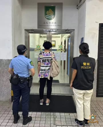 マカオのIR併設レストランのトイレで拾った多額のゲーミングチップ入りバッグを着服…中国人の女逮捕