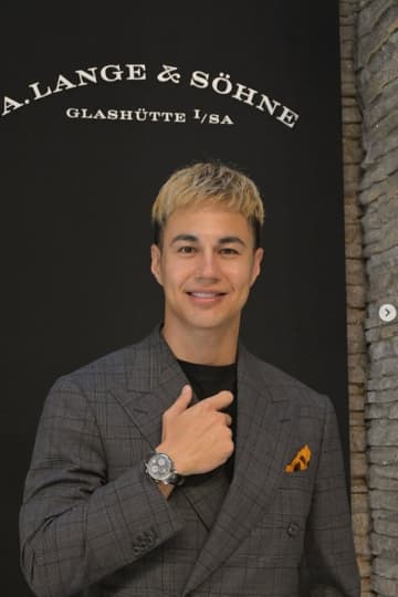 タレント・ユージ「経験積んで総理より総理になれば経験積める」発言に「国がぶっ壊れる」SMSで反論集中