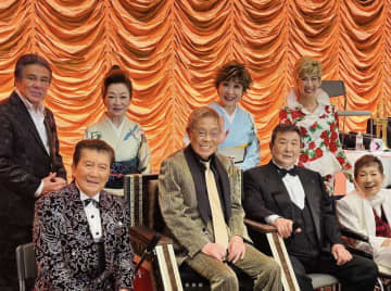 フジテレビ『ノンストップ！』に昭和レジェンド集結！小林幸子・北島三郎ら豪華メンバーの舞台裏ショットを披露！