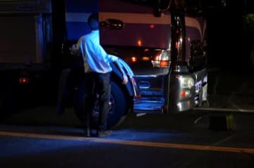 【速報】自転車の男児が転倒し、大型トラックにひかれる　現場で死亡確認　八千代
