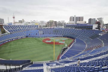 【DeNA】CSで応援の人文字の新企画　イニング間にカラーボードを掲げ
