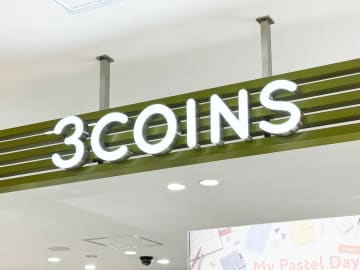 に、220円だとーーッ！？【3COINS】華やかさアップ♡「ハートモチーフピアス」