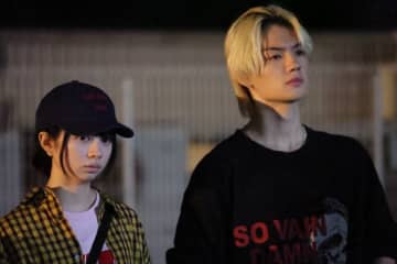 『ESCAPE』初回“ハチ”桜田ひより＆“リンダ”佐野勇斗のコンビに反響「めちゃいいコンビ」「心掴まれた」