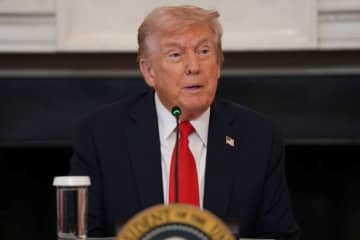トランプ氏、「週末にも中東へ」　ガザ停戦交渉で進展