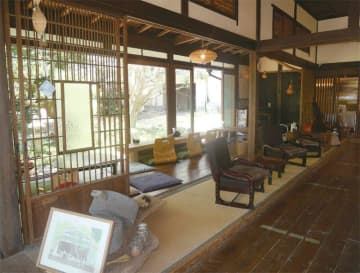 住居から店舗兼住居への用途変更の許可取得に1年　徹底的な地域の景観と素材にこだわり人気パン店に