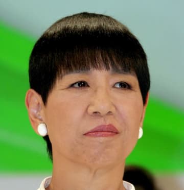 和田アキ子が明かした「57年間給料制」の内訳と若手タレントたちが仰天した“特別待遇”列伝